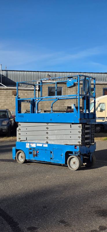 2018 Genie GS-3232 Scissor Lift