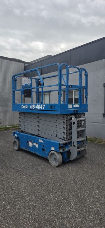 2017 Genie GS-4047 Scissor Lift